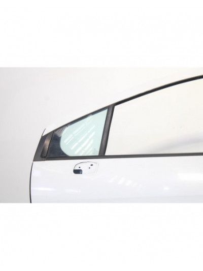 Recambio de puerta delantera izquierda para peugeot 308 sport referencia OEM IAM BLANCOTRESPUERTAS