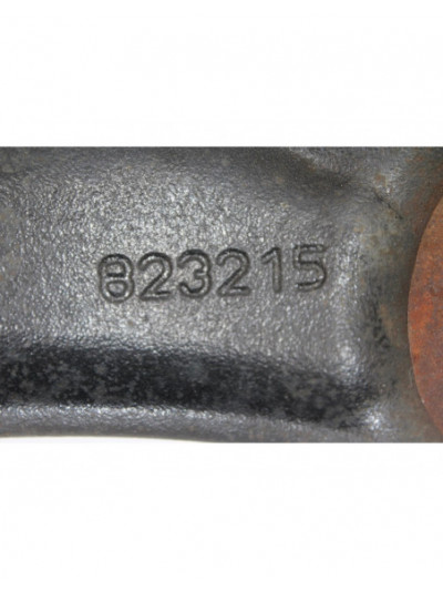 Recambio de brazo suspension inferior delantero izquierdo para peugeot 308 sport referencia OEM IAM 823215