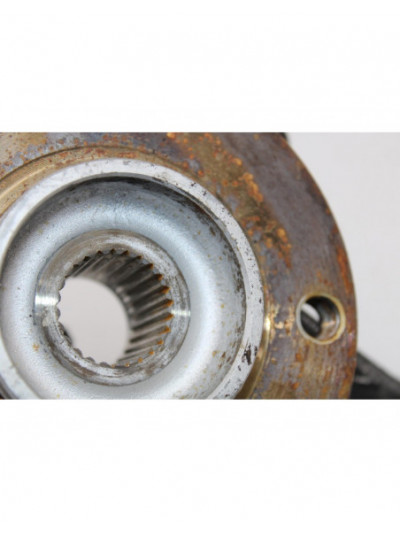 Recambio de mangueta delantera derecha para peugeot 308 sport referencia OEM IAM 9659058280