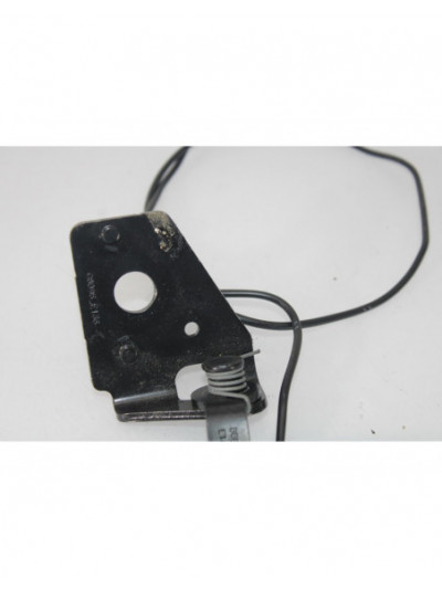 Recambio de anclaje cinturon trasero izquierdo para peugeot 308 sport referencia OEM IAM C8895E136