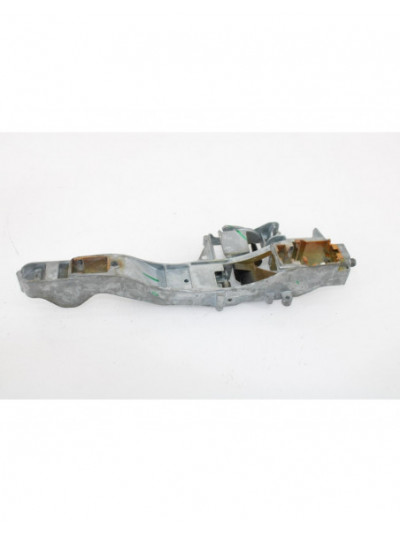Recambio de soporte maneta exterior para peugeot 207 xs referencia OEM IAM 9680168680