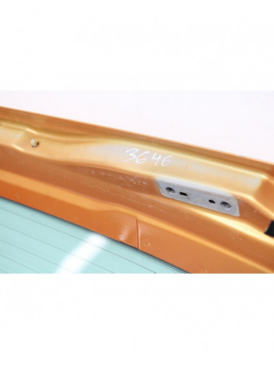 Recambio de porton trasero para peugeot 207 xs referencia OEM IAM 3646NARANJA