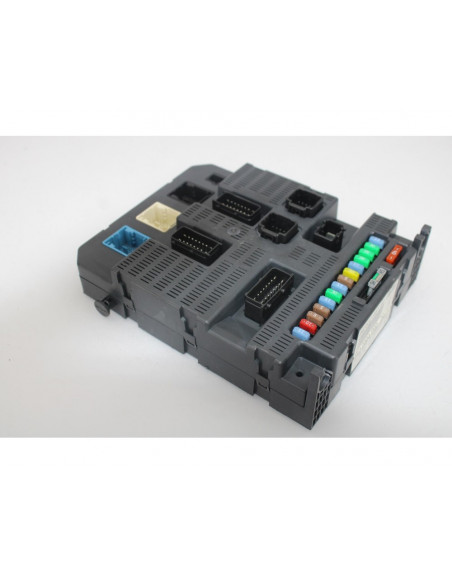 Recambio de caja reles / fusibles para peugeot 308 sport referencia OEM IAM 9663798180