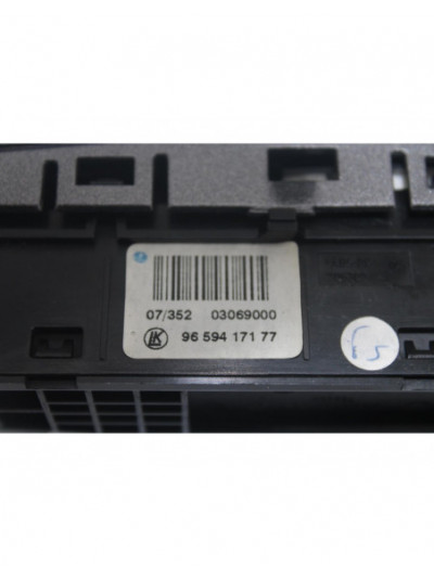 Recambio de warning para peugeot 308 sport referencia OEM IAM 9659417177