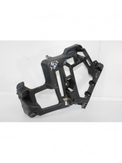 Recambio de soporte derecho paragolpe trasero para peugeot 508 active referencia OEM IAM 9686699780