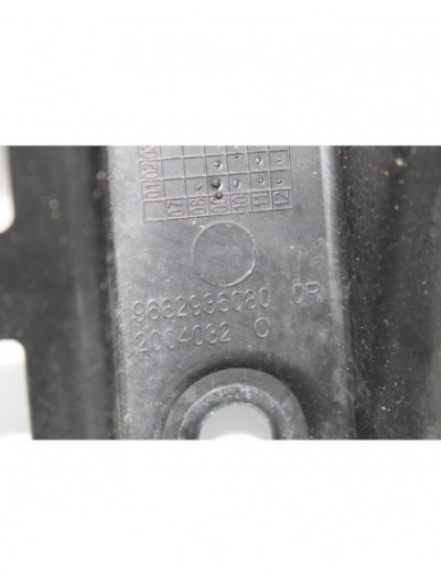 Soporte paragolpes PEUGEOT 3008 Active 2013