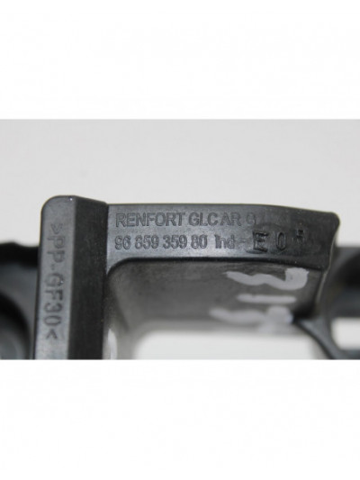 Recambio de sujecion izquierda paragolpes para peugeot 3008 active referencia OEM IAM 9685935980