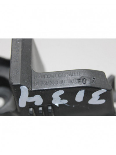 Recambio de sujecion derecha paragolpes para peugeot 3008 active referencia OEM IAM 9685935880