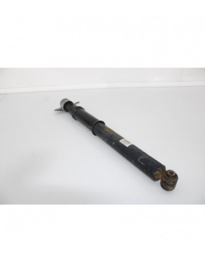 Recambio de amortiguador trasero izquierdo para peugeot 3008 active referencia OEM IAM T.I.