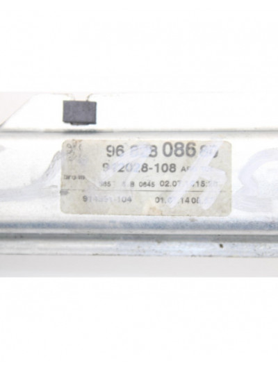 Recambio de elevalunas trasero derecho para peugeot 3008 active referencia OEM IAM 9682808680