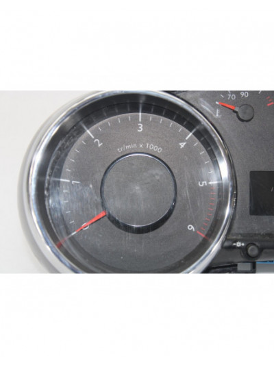 Recambio de cuadro instrumentos para peugeot 3008 active referencia OEM IAM 9805233280