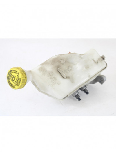 Recambio de bomba freno para peugeot 208 access referencia OEM IAM 32069745