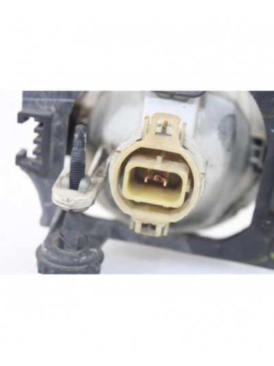 Faro antiniebla derecho PEUGEOT 208 Access 2015