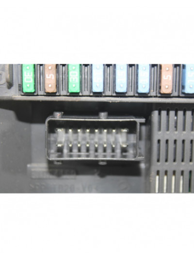 Caja reles / fusibles PEUGEOT 208 Access 2015
