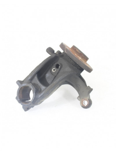 Recambio de mangueta delantera derecha para peugeot 208 access referencia OEM IAM 4570D