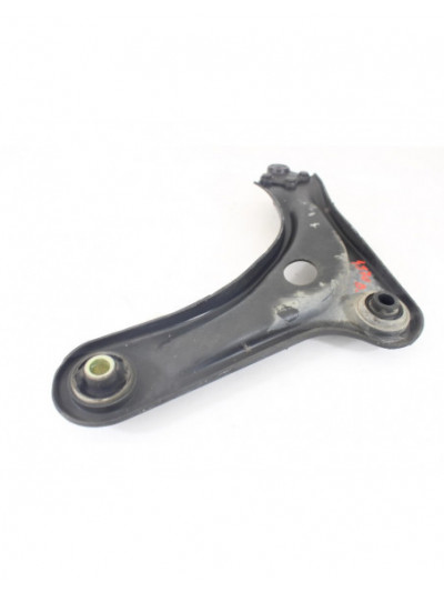 Recambio de brazo suspension inferior delantero derecho para peugeot 208 access referencia OEM IAM 4570D