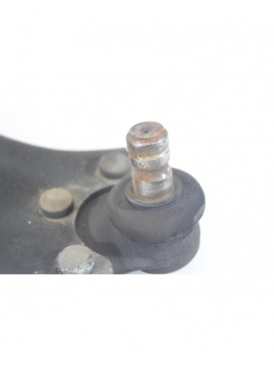 Recambio de brazo suspension inferior delantero izquierdo para peugeot 208 access referencia OEM IAM 4570I