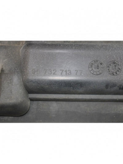 Recambio de paragolpes trasero para peugeot 208 access referencia OEM IAM 9673271377