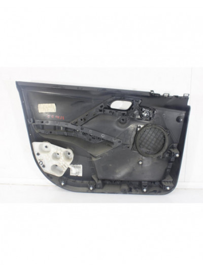 Recambio de guarnecido puerta delantera derecha para peugeot 208 access referencia OEM IAM 96763525ZD