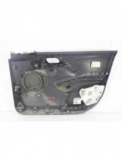 Recambio de guarnecido puerta delantera izquierda para peugeot 208 access referencia OEM IAM 96763526ZD