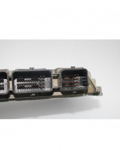 Recambio de centralita motor uce para peugeot 207 xs referencia OEM IAM 9662212480