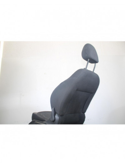 Asidero delantero izquierdo PEUGEOT 208 Access 2015