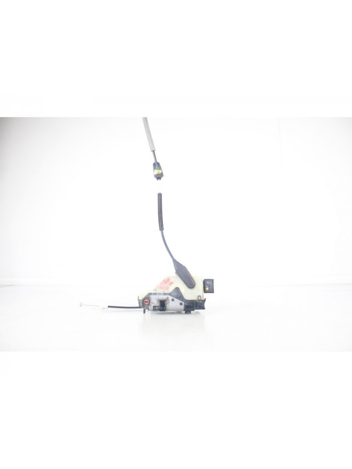 Recambio de cerradura puerta trasera izquierda para peugeot 208 access referencia OEM IAM 9812501280