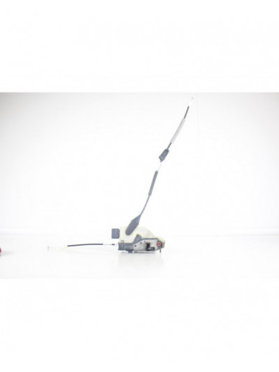 Recambio de cerradura puerta trasera derecha para peugeot 208 access referencia OEM IAM 9812501180