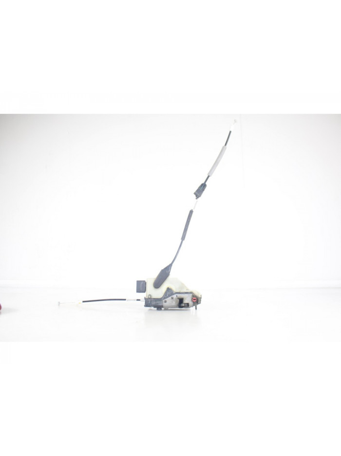 Cerradura puerta trasera derecha PEUGEOT 208 Access 2015