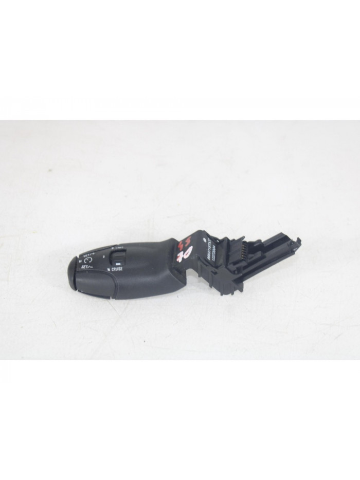 Mando control de parking PEUGEOT 208 Access 2015