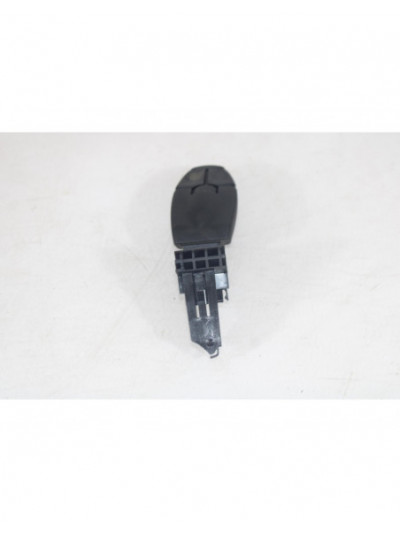 Mando control de parking PEUGEOT 208 Access 2015