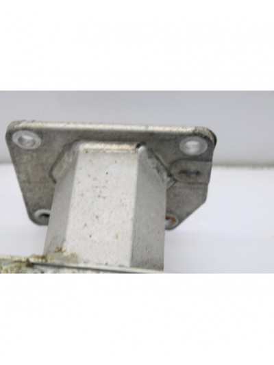 Recambio de refuerzo paragolpes trasero para peugeot 308 sw confort referencia OEM IAM