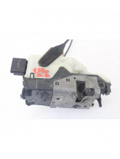 Recambio de cerradura puerta delantera derecha para peugeot 208 access referencia OEM IAM 4570DD