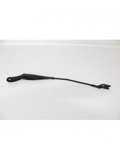 Recambio de brazo limpia delantero izquierdo para peugeot 208 active referencia OEM IAM 9673291380