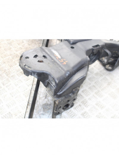 Recambio de puente trasero para peugeot 208 access referencia OEM IAM 2206152108