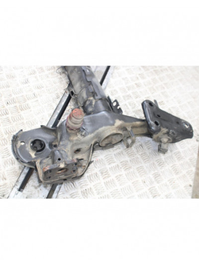 Recambio de puente trasero para peugeot 208 access referencia OEM IAM 2206152108