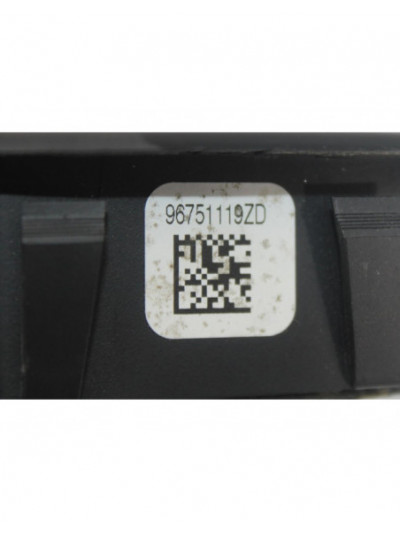 Recambio de mando elevalunas trasero derecho para peugeot 208 active referencia OEM IAM 96751119ZD