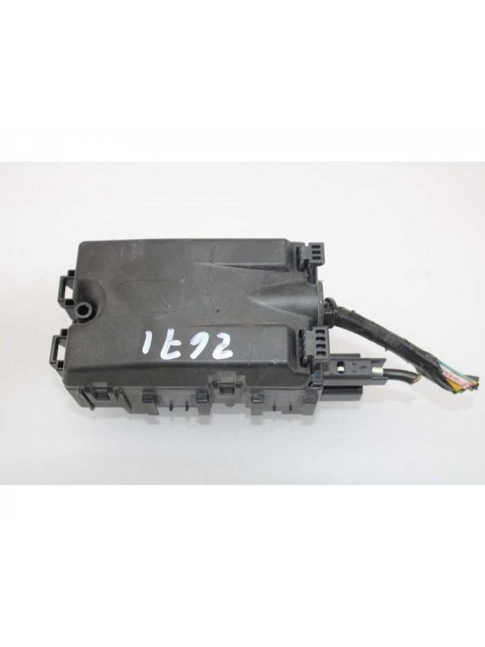 Caja reles / fusibles PEUGEOT 208 Active 2012