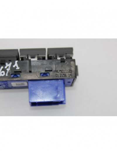 Recambio de interruptor para peugeot 208 active referencia OEM IAM 96750111ZD