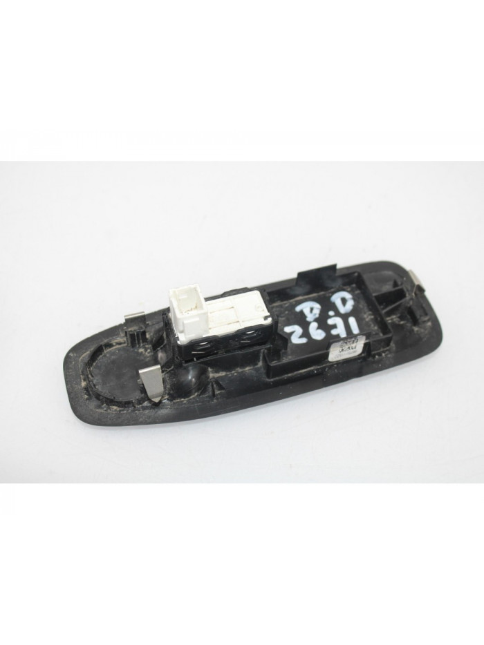 Recambio de mando elevalunas delantero derecho para peugeot 208 active referencia OEM IAM 96751115ZD
