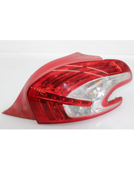 Recambio de piloto trasero derecho para peugeot 208 active referencia OEM IAM 9672628380