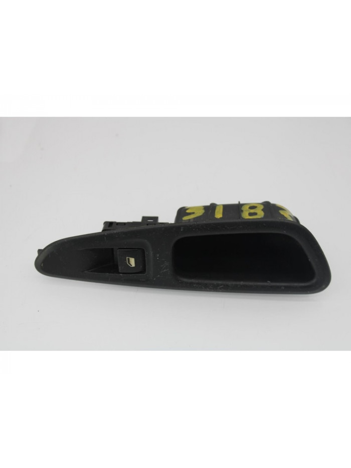 Mando elevalunas trasero izquierdo PEUGEOT 308 SW Confort 2008