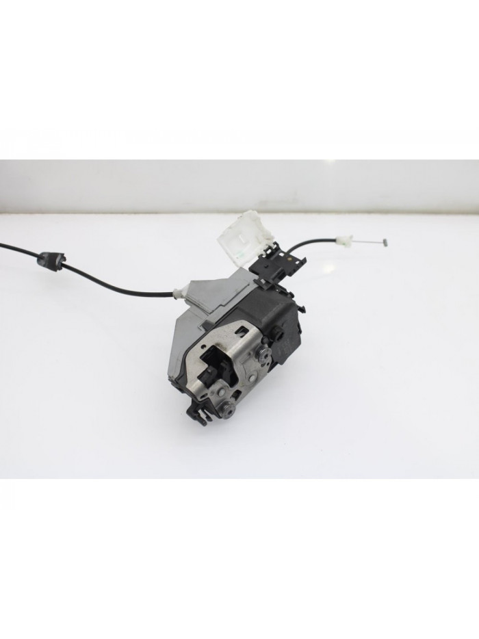 Recambio de cerradura puerta trasera izquierda para peugeot 308 sw confort referencia OEM IAM