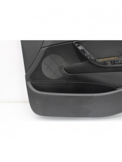 Recambio de guarnecido puerta delantera derecha para peugeot 308 sw confort referencia OEM IAM 9656771077