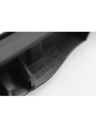 Recambio de maneta interior delantera derecha para peugeot 308 sw confort referencia OEM IAM 9660525380