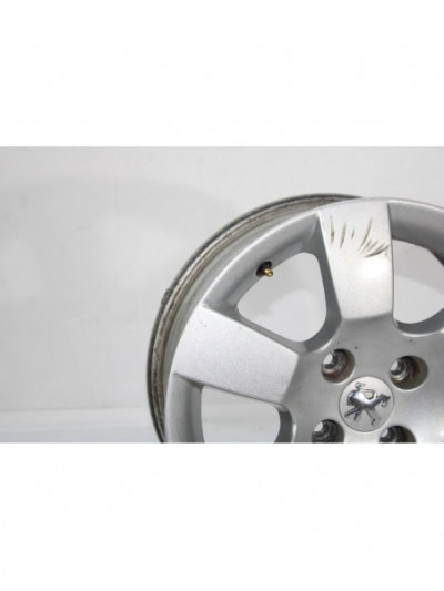 Recambio de llanta para peugeot 5008 premium referencia OEM IAM 968578388042353