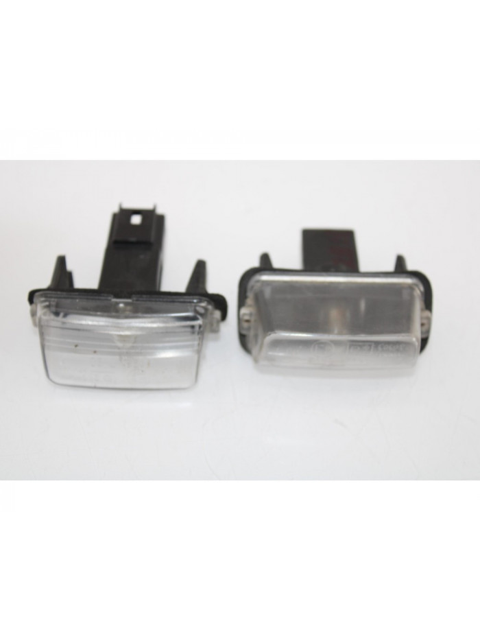 Luz matricula PEUGEOT PARTNER KOMBI Active 2011