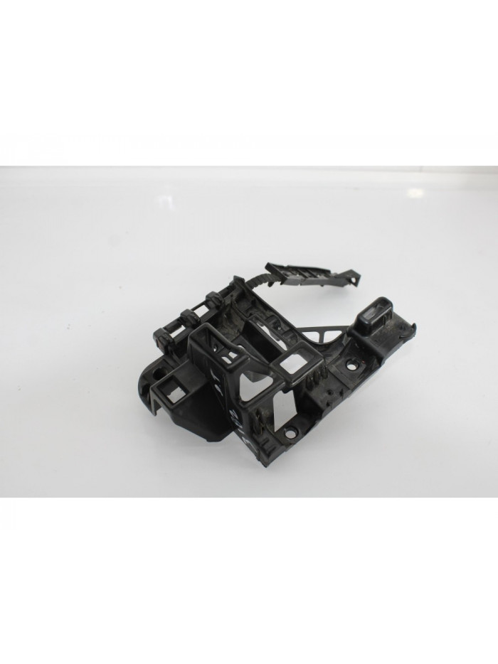 Recambio de soporte derecho paragolpe trasero para peugeot partner kombi active referencia OEM IAM 9680603680