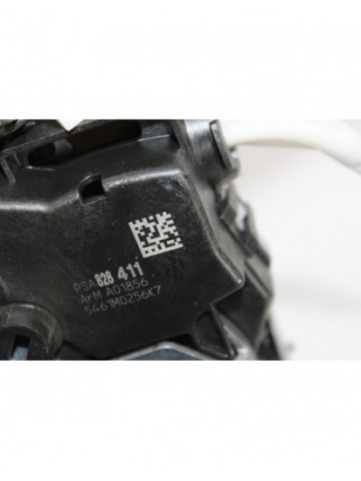 Recambio de cerradura puerta delantera izquierda para peugeot partner kombi active referencia OEM IAM PSA828411
