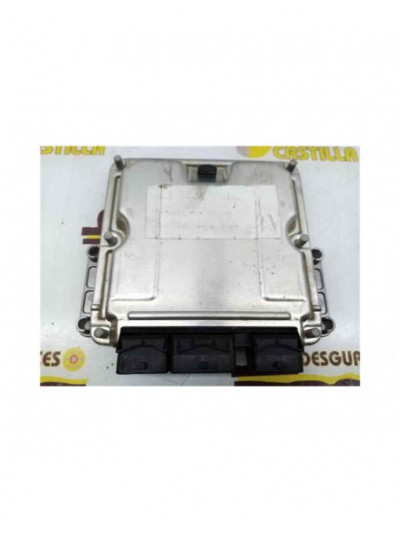 Recambio de centralita motor uce para peugeot 307 berlina (s2) xt referencia OEM IAM 9647472780